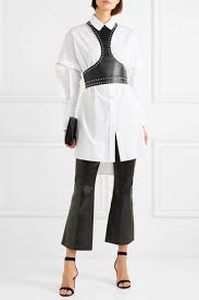 Schwarz Harnisch Aus Leder Mit Nieten Alexander Mcqueen Alexander Mcqueen Fashion French Outfit