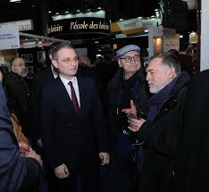 Ambasadorul româniei în franţa, luca niculescu, face un nou anunţ privind starea fratelui său, asistent medical în românia care a fost infectat și aici, în franța, sunt atinși mulți medici, asistenți, infirmiere. Ambasadorul Romaniei In FranÅ£a Cea Mai News Ro