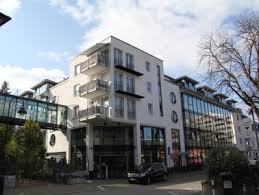 Im treppenhaus steht außerdem… 1.080,00 € 1 zi. Haus Munsterblick Servicewohnungen Des Evangelischen Stift Freiburg In Freiburg Im Breisgau Auf Wohnen Im Alter De