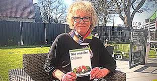 Nie Wieder Diaten Dieses Gratis Buch Erobert Wien Im Sturm In 2020 Diat Buch Lasagne Rezept Promi Dinner Rezepte