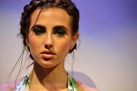 We asked the makeup artists of your favorite stars—#KathrynBernardo,  #MarianRivera, #MajaSalvador, and more—how they keep every look fresh  through the downpours. Check out the comments for the full story.