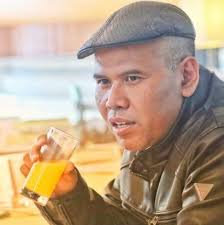 Tony Rosyid yang Mengawali...