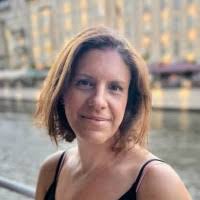 Laura Raya González Email & Phone Number