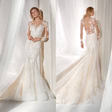 Il modello a sirena che c'è in foto è firmato pronovias, un abito in pizzo per una sposa elegante e sofisticata. 23 Ottime Idee Su Abiti Da Sposa A Sirena Abiti Da Sposa A Sirena Abiti Da Sposa Sposa