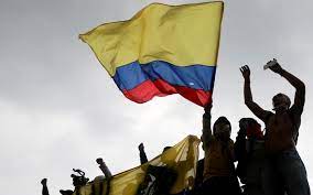3 el gobierno nacional (poder ejecutivo) está conformado, además del presidente, por los ministros del despacho, los directores de departamentos. Cct8pnnipwqhzm