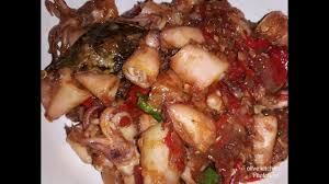Dalam bahasa manado, kata 'rica' diartikan 'cabai' atau kata lain pedas. Resep Cumi Rica Rica Youtube