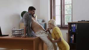 Hot Russian Office Blonde Fucking On The Table - EPORNER
