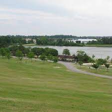 10 Can T Miss Sites And Attractions In Virginia Beach Virginia Beach Beach Photos Places To See