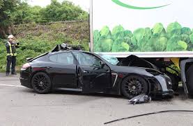 In stuttgart kam bei einem unfall ein arbeiter ums leben. Am Sonntag War Es Zu Einem Schweren Unfall Gekommen Stuttgarter Nachrichten