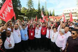 There is still some minutes until voting closes at 5.30pm today. Proses Penamaan Calon Prk Cameron Highlands Bermula