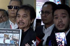 Roy Suryo hingga kuasa hukum Jokowi hadiri gelar perkara kasus ijazah