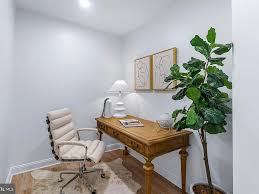 1229 King St #201, Alexandria, VA 22314