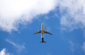 Wann sind flüge am günstigsten? ist für alle, die eine reise buchen, eine der wichtigsten fragen. Flug Buchen Ohne Kreditkarte Moglichkeiten Tipps Airguru De