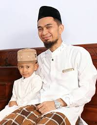 Kajian islam ustadz adi hidayat, lc, ma, tema amalan cerdas di waktu terbatas kajian islam … kajian islam, majelis ilmu, ulama kontemporer, ustadz adi hidayat, videoadminfebruary 2, 2019. Profile Ust Adi Hidayat Quantum Akhyar Institute