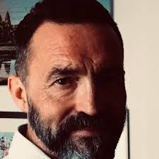 Sean Brierley's Instagram, Twitter & Facebook