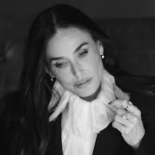 Demi Moore) until:2025-03-24 since:2025-03-13