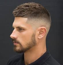 Biondi, castani, con riga laterale, pettinati, ciuffi, . Capelli Uomo Estate 2019 8 Alexim