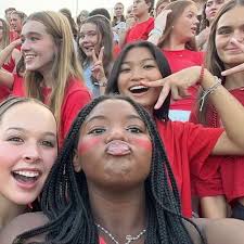 Hi!! I am Ava Monger, and I am from Acworth, GA. I am not fully committed  to UGA, but I am deciding between UGA and another school. I am undecided