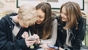 Slik er det ikke i dag. Dette Skjer Med Jenter Og Gutter I Puberteten Doktoronline