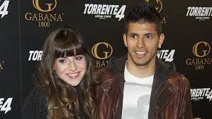 Agüero levde tidigare tillsammans med diego maradonas dotter giannina. The Kun Aguero Gave A Grandson To Diego Armando Maradona After His Relationship With Giannina Junipersports