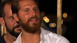 Αν και τον γνωρίσαμε καλύτερα. Survivor Sygklonizei O Nasos Papargyropoylos O Panos 8eodwroy Me Ebgale Apo To Lh8argo Ti Den Eidame Neoblogs
