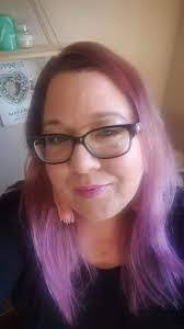 Leanne Royston's Instagram, Twitter & Facebook