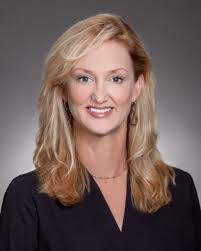 Laura Suire's Instagram, Twitter & Facebook