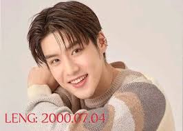 Rie TinnasitSatur added a new photo.