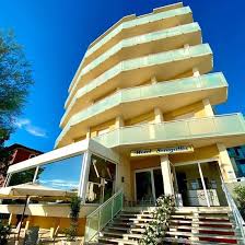 Addolorati ne danno l'annuncio il marito, i figli, i nipoti e le nuore. Hotel Senigallia Bewertungen Fotos Italien Tripadvisor