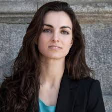 SILVIA ACOSTA EN LA SERIE ENTREOLIVOS