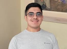 Paul Stauder's Instagram, Twitter & Facebook