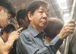 Two years after being elected, he officially became the acting minister for health in 2003 and became a full minister a year later. Transport Minister Khaw Boon Wan Spotted Joining The Mrt Crowd Once Again Singapore News Asiaone