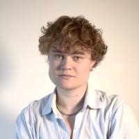 Carter Howe's Instagram, Twitter & Facebook