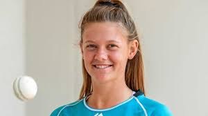 Burnett cricketer scores Big Bash signing