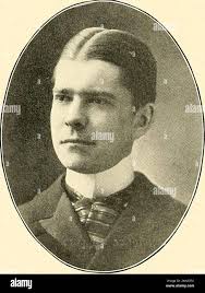 The Passaic valley, New Jersey, in three centuries.. . llis |ialernal  lineof descent is as fol-lows : Francis Linle (1),Ebenezer (2),  Benjaminf.*?), .T(din (4), John INfor-ris {)), John P. ((i), :loi--risB.  (7),