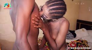 Naija Teen in a Hot Fuck and Dick Sucking: Nigerian Fingering Porn