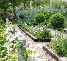 Cotswold Garden With Rooms Shoot Cottage Garden Garden Inspiration Raised Garden