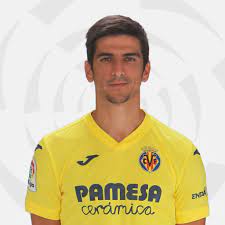 ʒəˈɾaɾ born 7 april 1992), is a spanish professional footballer who plays for villarreal cf as a striker. Gerard Moreno Laliga Santander Laliga