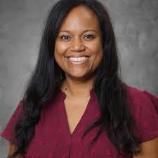 Darna Davis's Instagram, Twitter & Facebook