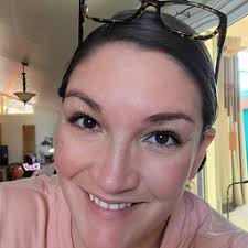 Caitlin Bell's Instagram, Twitter & Facebook on IDCrawl