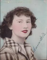 Anna Brinley's Instagram, Twitter & Facebook