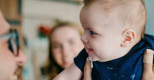 Mertuaku tersenyum senang kerana benih yang disemainya telah tumbuh. Bayi Muntah Susu Selalu Ini 5 Sebab Bahaya Yang Ibu Tak Sedar Theasianparent Malaysia
