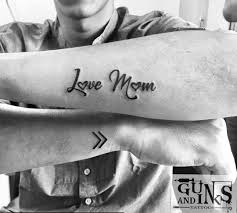 And for many moms, that means getting a tattoo — in fact, pinterest searches for mom tattoo designs have gone up by nearly 6,000% since december 2018, according to the platform's pinsights blog. 125 Mom Tattoos Tattoos For Commemorating Motherhood Prochronism
