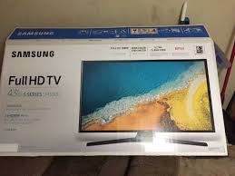 43 E2 80 9d Samsung Smart Tv With All The Apps 2c Less Than A Year Old With The Box 2c Lmk Asap Apps The Tv Has Netflix 2c Hu Samsung Smart Tv Smart Tv Netflix