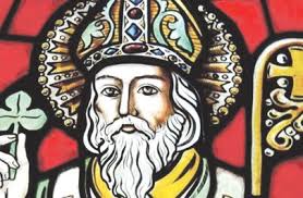 az ír hagyomány szerint 493) keresztény térítő volt, akit leggyakrabban írország védőszentjeként, vagy írország apostolaként tisztelnek, jóllehet ezt a címet írországi szent brigitta és szent kolumba is megkapták. Het Nap Online Kepmas Szent Patrik