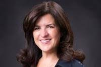 Hilary Lane's Instagram, Twitter & Facebook