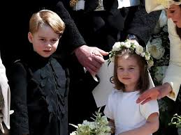 Prinz charles hat für das brautpaar kate und william zur party in den buckingham palast geladen. Prinz George Als Pagenjunge Bei Eugenies Hochzeit Uberregionales Ludwigsburger Kreiszeitung