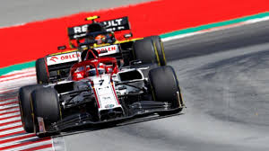 Kimi raikkonen had won the formula 1 drivers' championship in 2007, but after a disappointing following two years with. Twice Round The World Kimi Raikkonen Breaks Long Distance F1 Record Deccan Herald