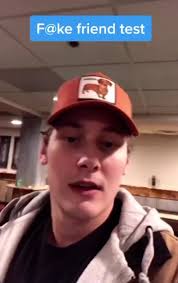 Fake friend test #fypシ #trending #funny #viral #fyp