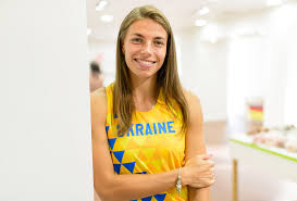 She finished fifth at the 2011 world youth championships, eighth at the 2012 world junior championships. Beh Rasskazala Gde Projdet Medovyj Mesyac S Romanchukom Legkaya Atletika Xsport Ua